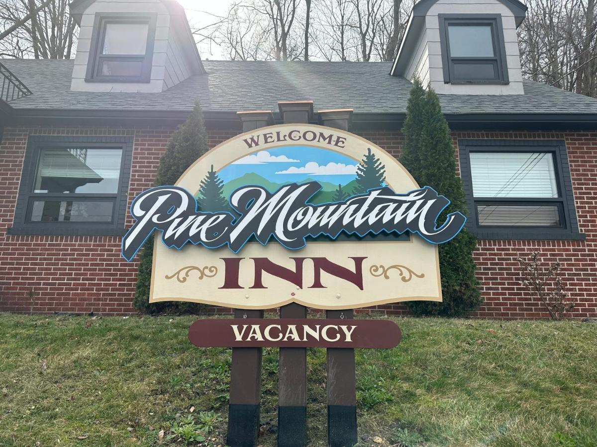 Pine Mountain Inn Pineville Exteriör bild